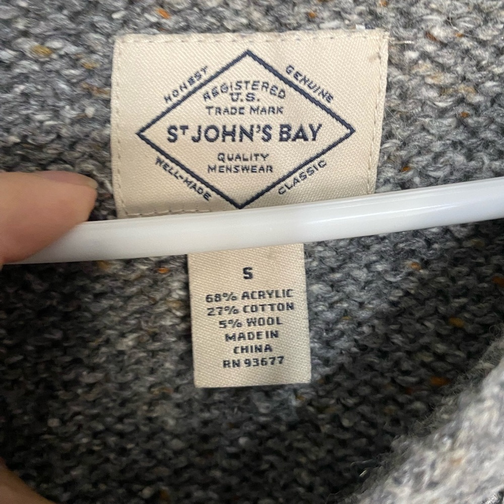 Men’s St. John’s bay button up grey and tan cardigan size small - Picture 3 of 4